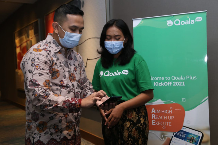 Pembelian Asuransi Naik...