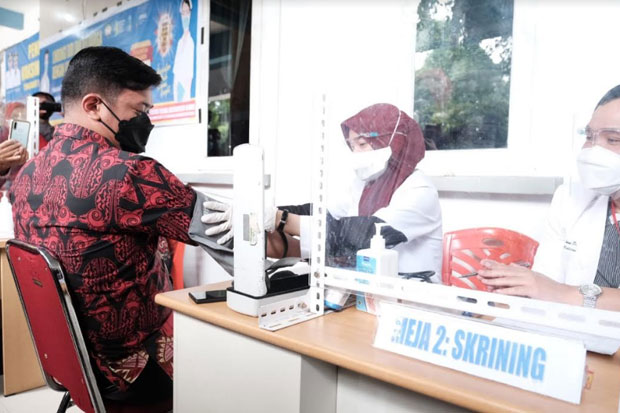 Bupati Gowa Tidak Divaksin...