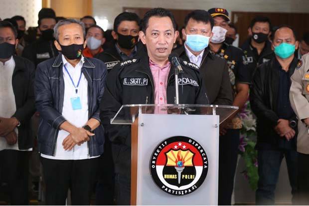 Lemkapi: Listyo Sigit...