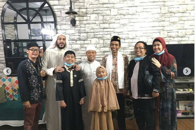 Kenang Syekh Ali Jaber,...