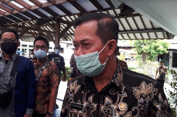 Habis Makan Durian,...