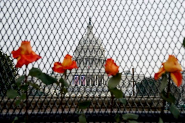 Washington Tutup Stasiun...