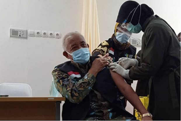 Setelah Divaksin Bupati...
