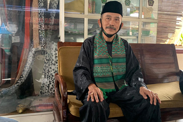 Satukan Jawara Melalui...