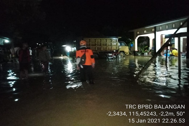 Banjir Rendam 3.000...
