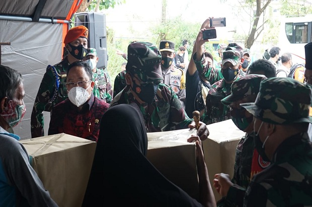 Panglima TNI Terjun...