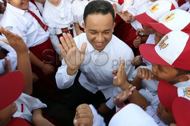 Risma, Susi dan Sahroni...
