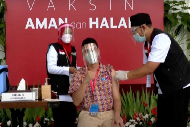 Polemik Raffi Ahmad,...