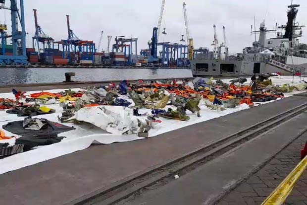 KRI Kurau Bawa Satu...