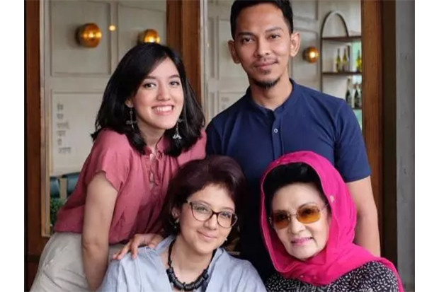 Farida Pasha Meninggal,...