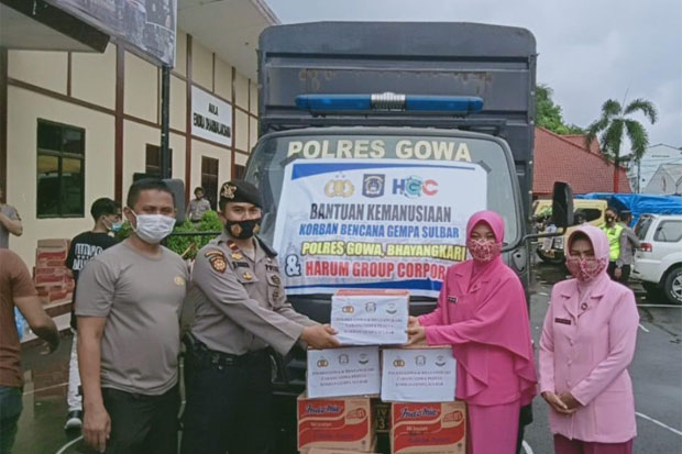 Polres Gowa Salurkan...