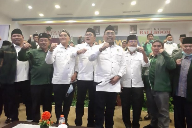 Ahmad Iman Sukri-Loso...