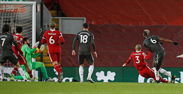 Liverpool Digempur MU,...