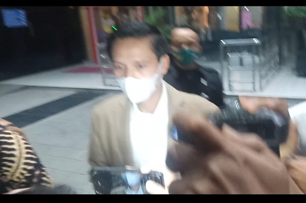 Usai Diperiksa KPK terkait...
