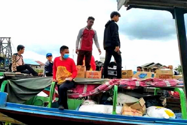 IFS Salurkan Bantuan...
