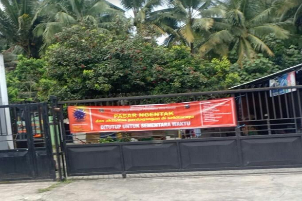 1 Pedagang Meninggal...
