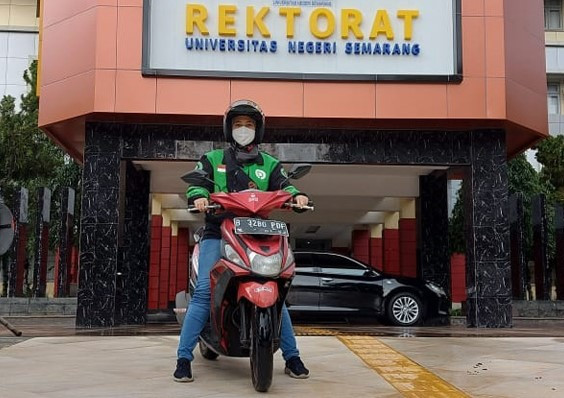 Kisah Mahasiswi Cantik...