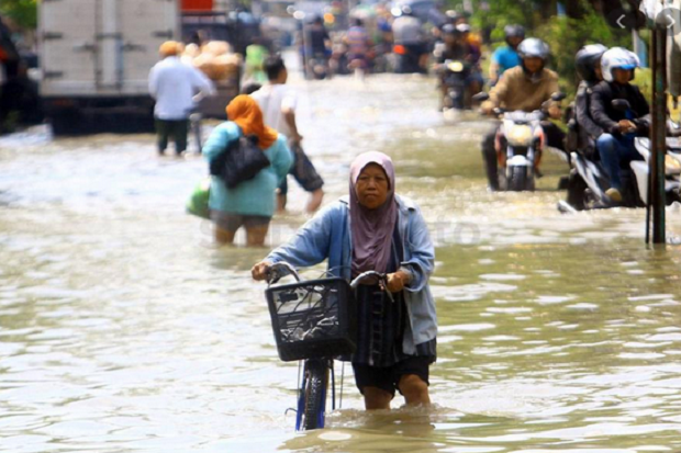 Atasi Banjir, Wali Kota...