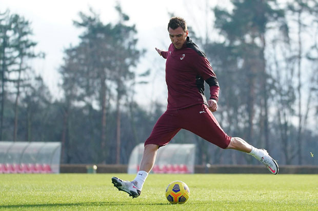 Mandzukic Klaim Bisa...