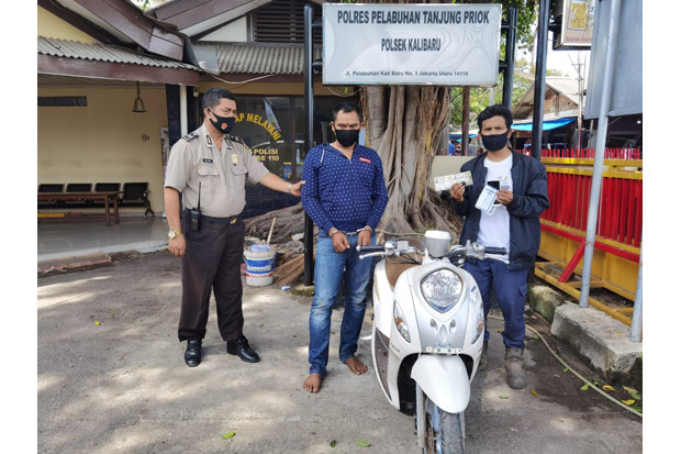 Curi Motor Teman, Sopir...