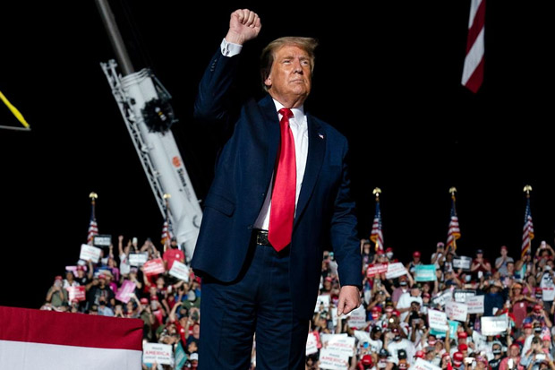 Lengser, Trump Dilaporkan...