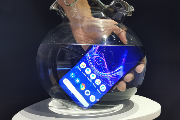 Sharp AQUOS Sense4 Plus,...