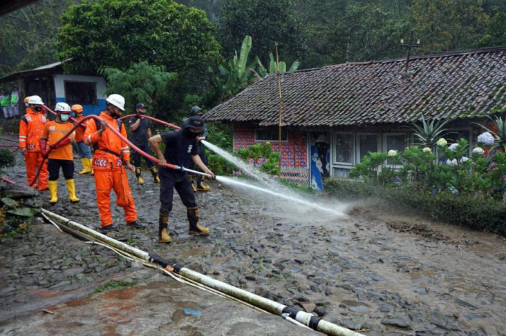 Indonesia Dilanda Musibah...
