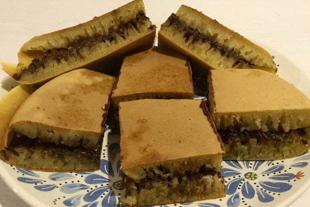 Ini Resep Martabak Manis...