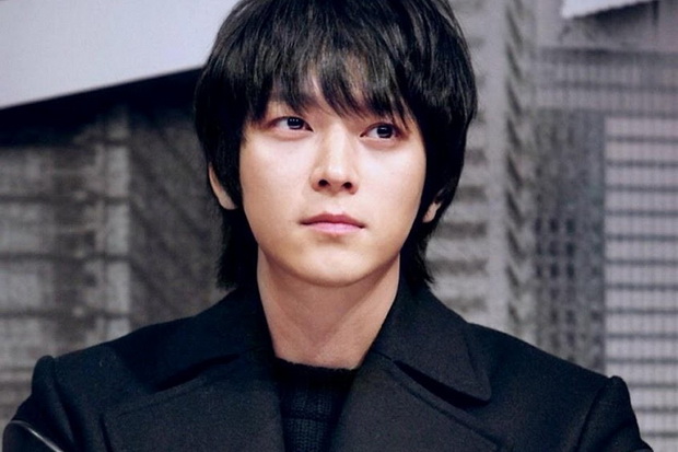 Kang Dong-won Lanjutkan...