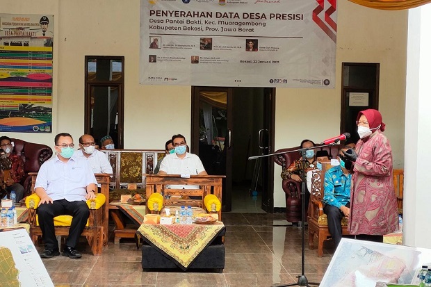 Risma: Membangun Indonesia...