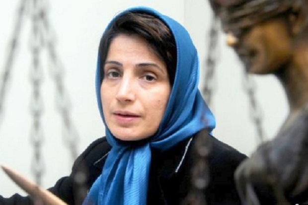 Wanita Iran Pengacara...