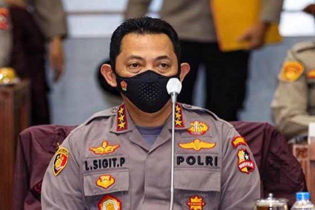 Puji Komjen Listyo Sigit,...