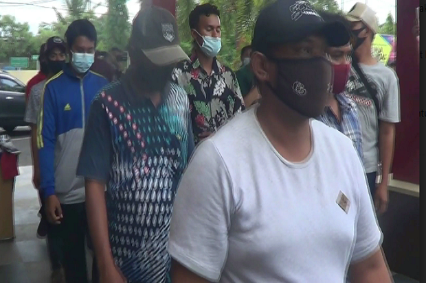 12 Terduga Pelaku Jemput...