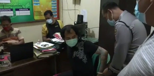 Tak Mau Bayar Usai Berhubungan,...