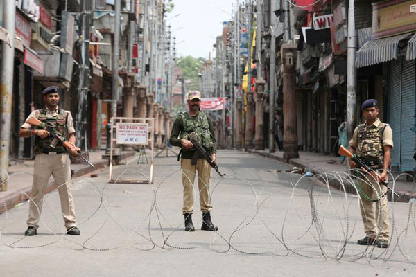 India Jadikan Kashmir...