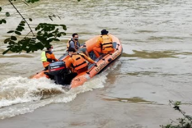 Tragis, Pakai Jeriken...