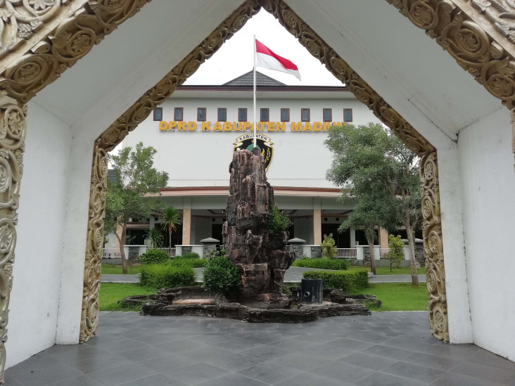 Ketua DPRD Sebut 15...