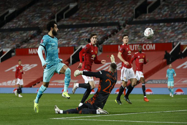 Manchester United vs...
