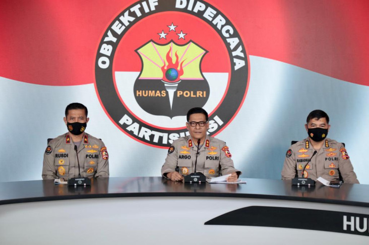 Polri Salurkan 174.000...