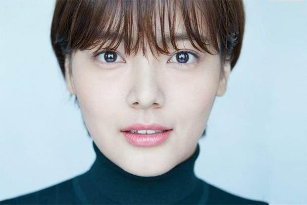 Aktris Song Yoo Jung...