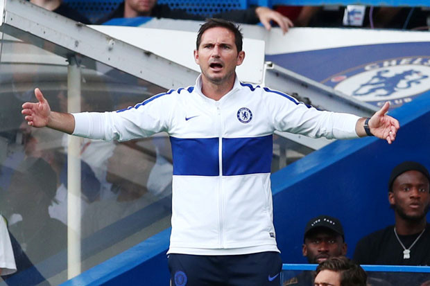 Gary Neville: Lampard...