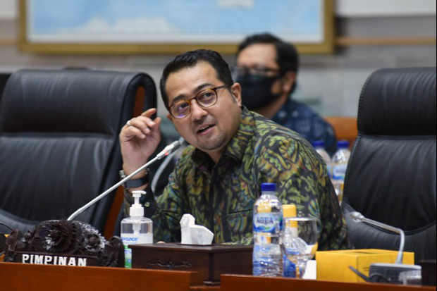 Tak Lagi Jadi Pimpinan...