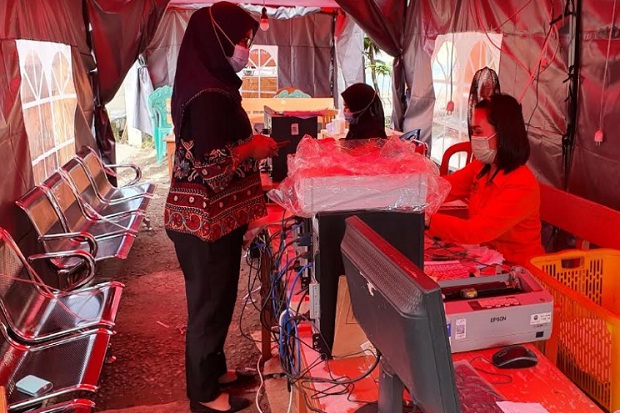 Pasca Gempa Majene,...