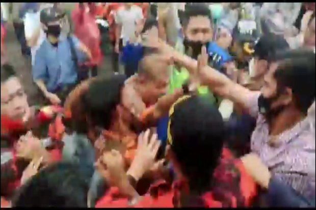 Tak Diberi Uang untuk...