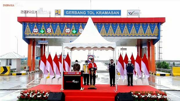 PDIP Bangga Pembangunan...