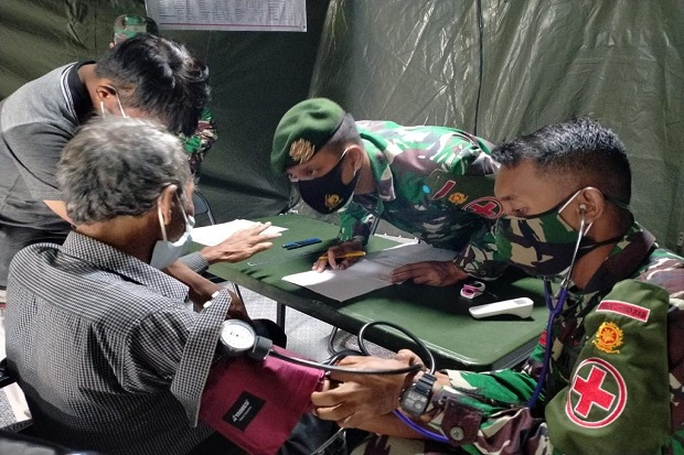 Bantu Korban Gempa Sulbar,...