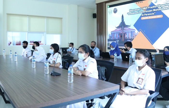SMA Pradita Dirgantara...
