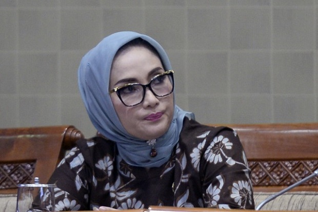 Tembus 1 Juta Kasus,...