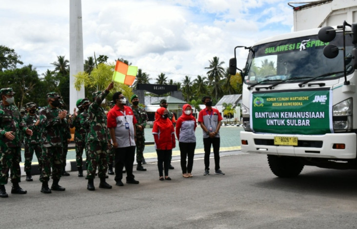 Peduli Korban Gempa...
