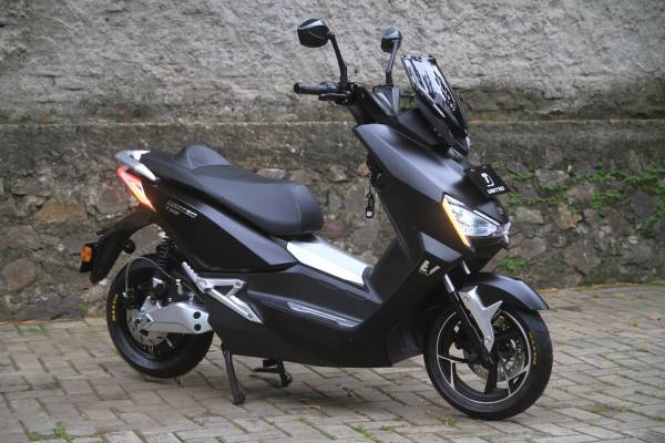 Boleh Gunakan Motor...